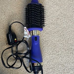 HOT TOOLS round brush